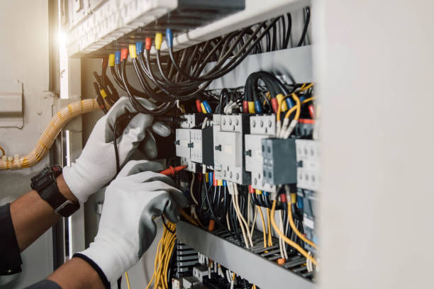 Best Electrical Contractors for Businesses  in Canadian Lakes, MI